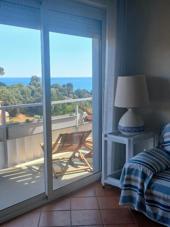 Vista Sul Blu ,Baia Blu, Lerici Apartment Екстериор снимка