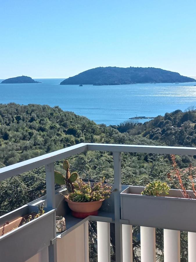 Vista Sul Blu ,Baia Blu, Lerici Apartment Екстериор снимка